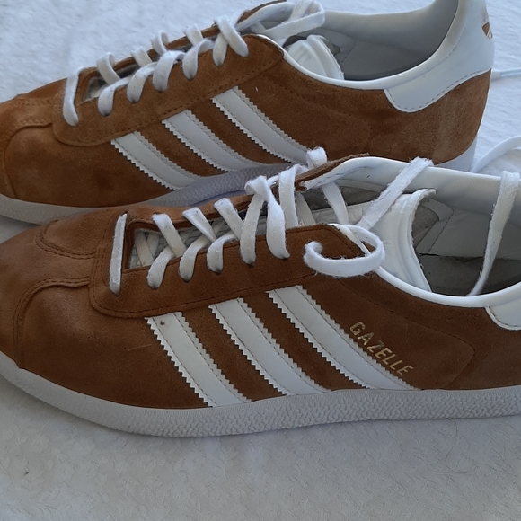 adidas Shoes - Adidas Gazelle Running Shoes